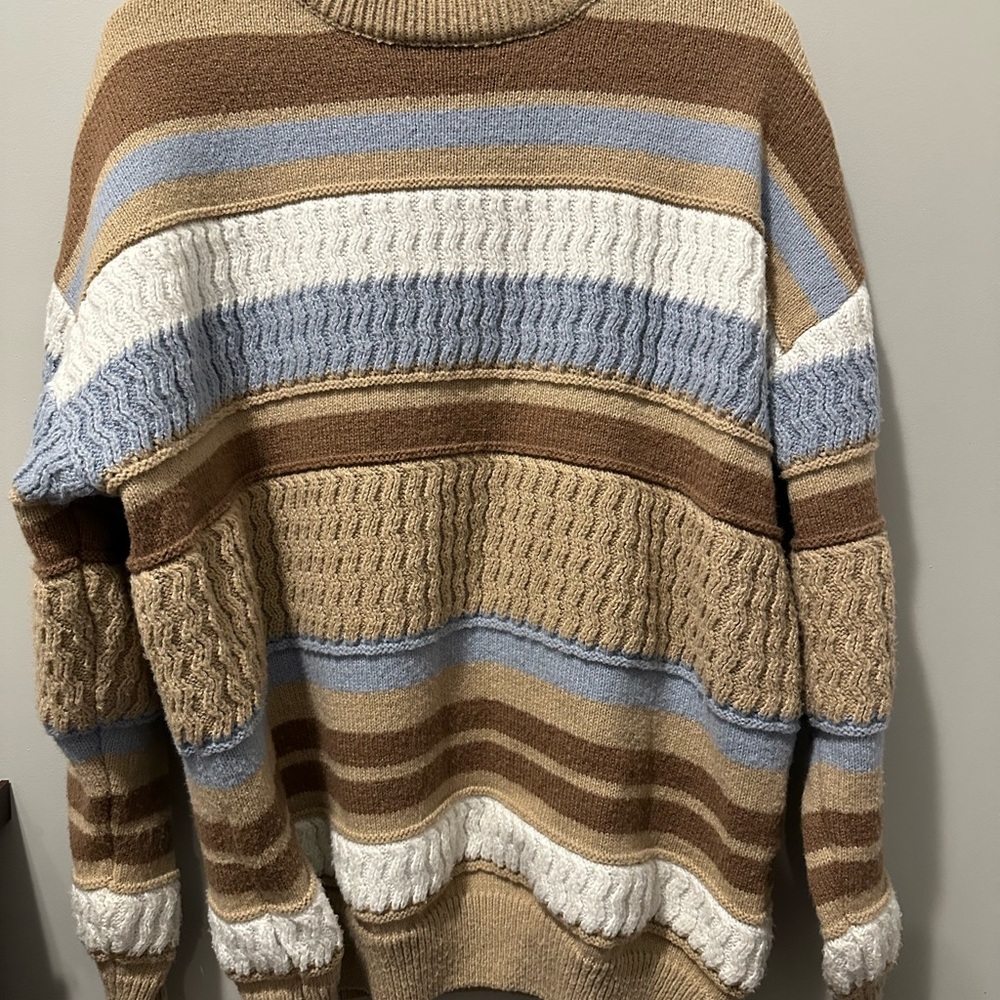 Aelfric Eden Beige/Tan Ribbed Knit Sweater